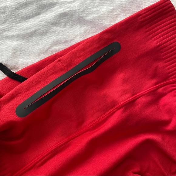 Nike - RED EPIC LUX TIGHT REBEL XS - Picture 9 of 10